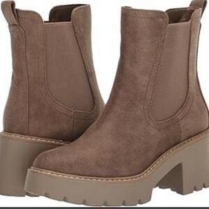 Dolce Vita Waterproof Hawk H20 Lug Chelsea Bootie NWOT